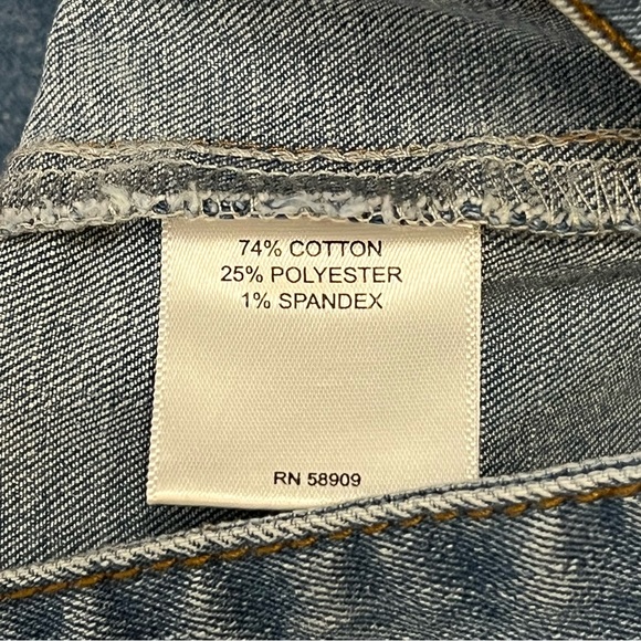 C&V Chelsea & Violet Women’s Blue Jeans Size 30 Stretch Cropped Button Fly Belt - Picture 8 of 9